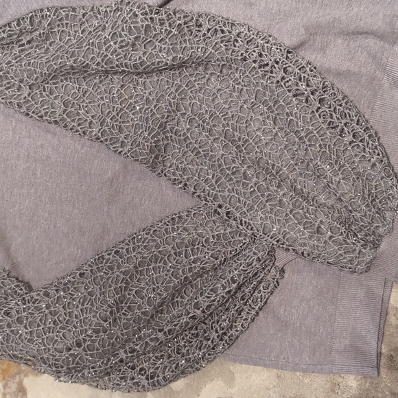 Sweater - Picture 2 of 3